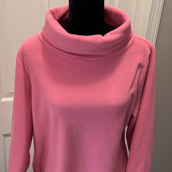 Talbots pink fleece top. Size large in EUC. - Picture 6 of 8